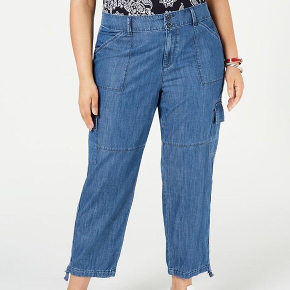 NWT - Tommy Hilfiger Chelsea Cargo Jeans - Size 16W - Picture 1 of 9